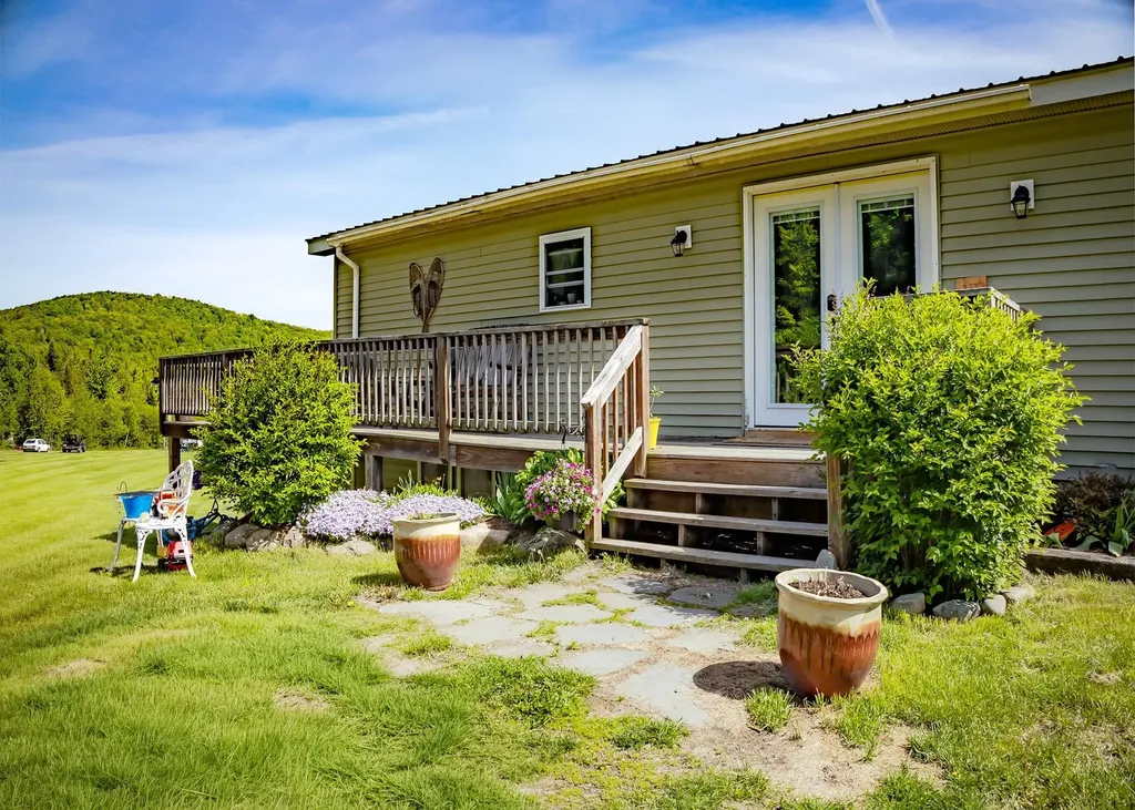 101 Ladd Road Wolcott VT 05680