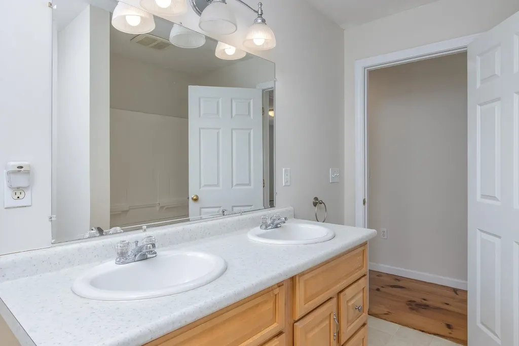 231 Woodward Hill Road Francestown NH 03043