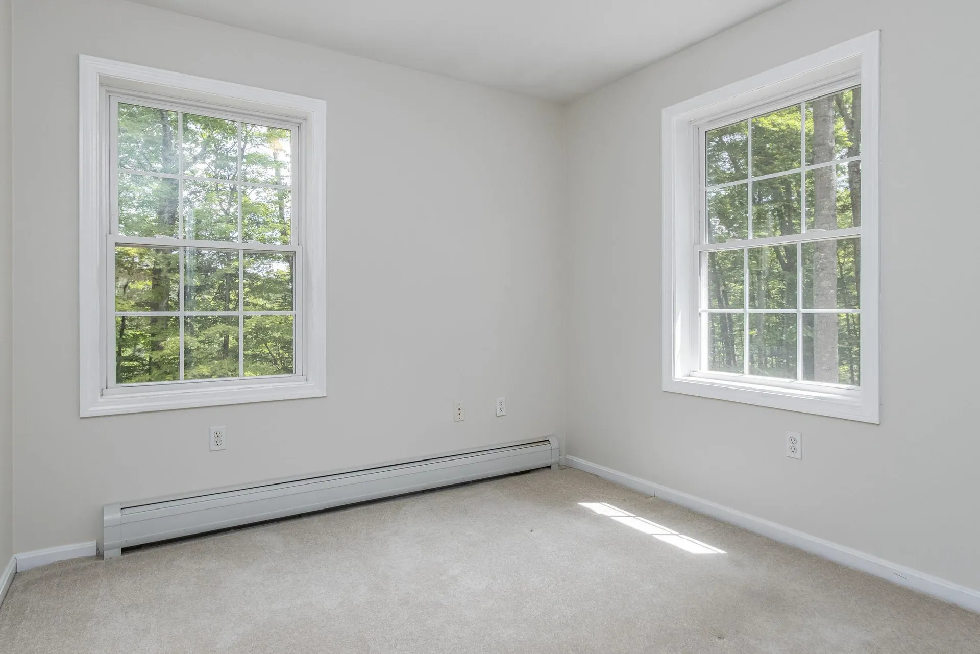 231 Woodward Hill Road Francestown NH 03043