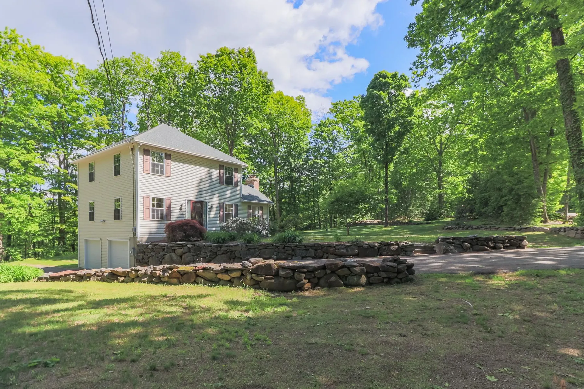 231 Woodward Hill Road Francestown NH 03043