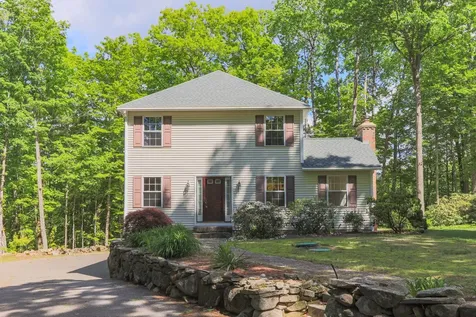 231 Woodward Hill Road Francestown NH 03043