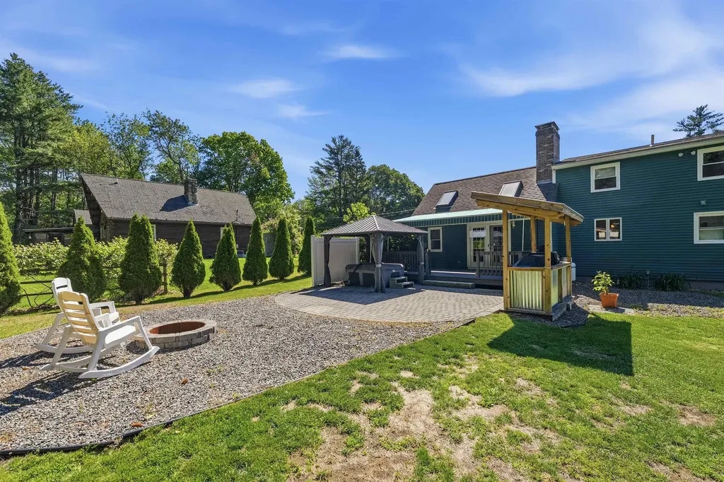 7 Nicholas Road Plaistow NH 03865