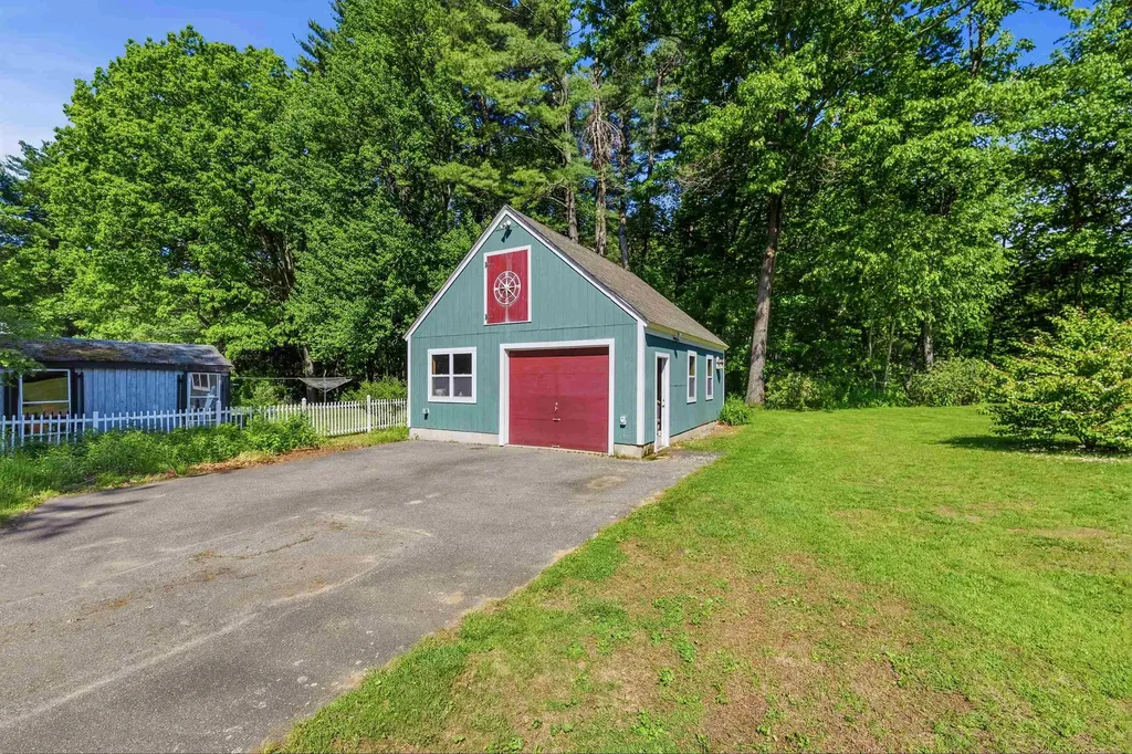 7 Nicholas Road Plaistow NH 03865