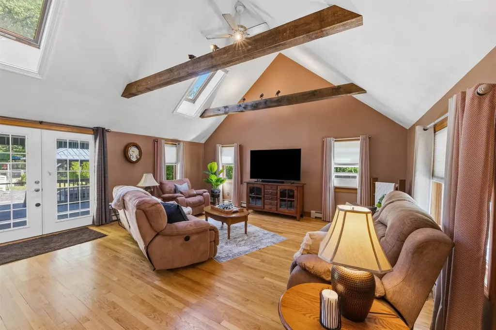 7 Nicholas Road Plaistow NH 03865