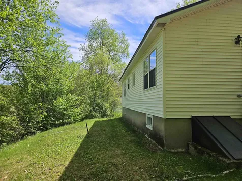 133 Highland Avenue Littleton NH 03561