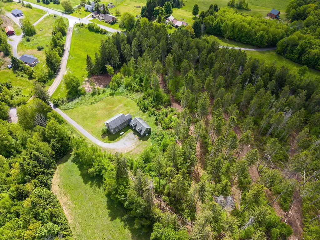 107 Blodgett Street Brookfield VT 05036