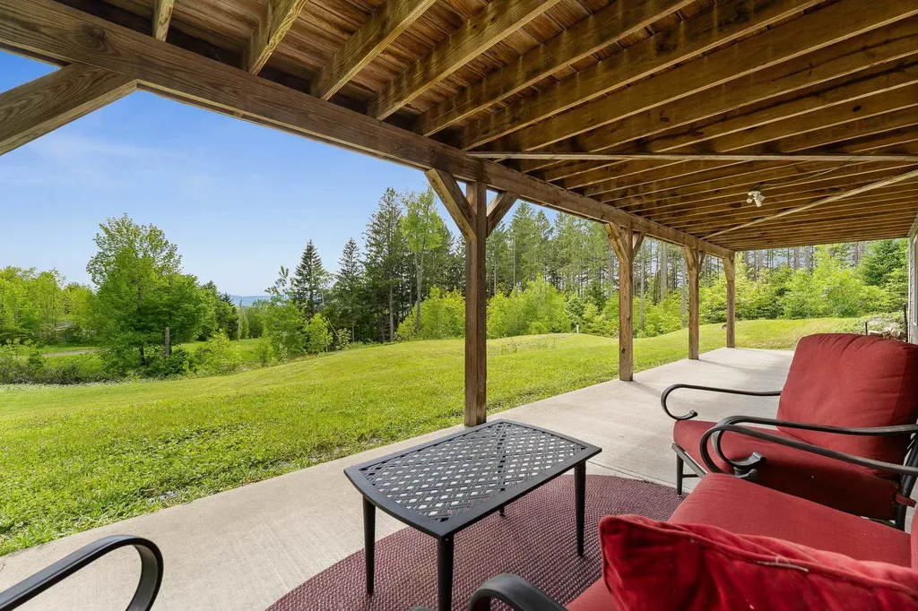 107 Blodgett Street Brookfield VT 05036
