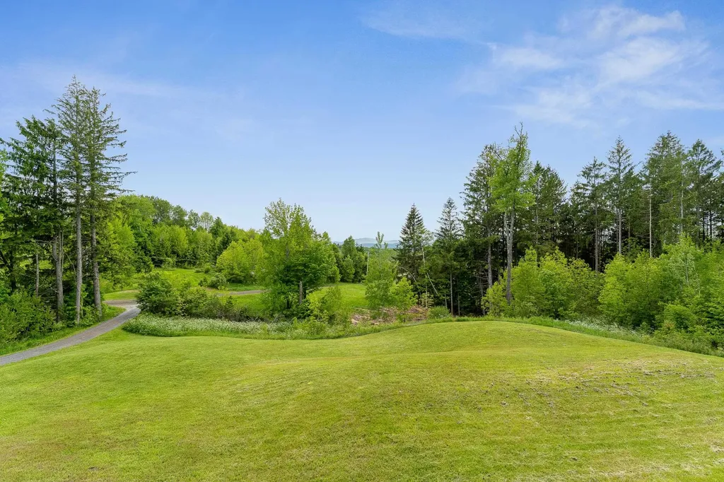 107 Blodgett Street Brookfield VT 05036