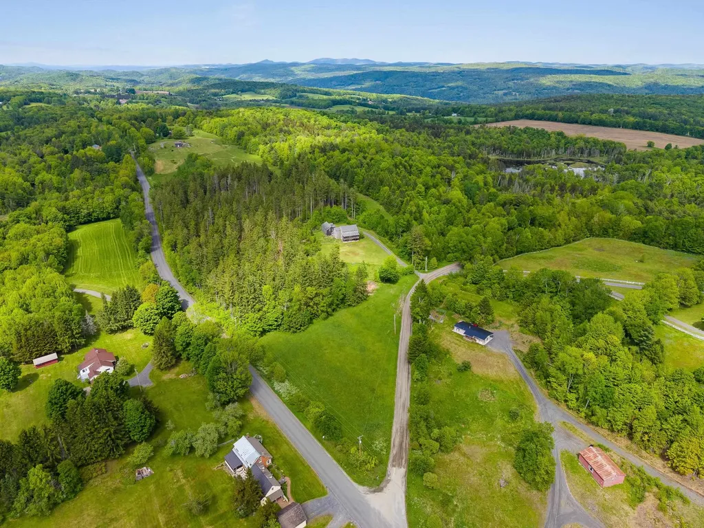 107 Blodgett Street Brookfield VT 05036