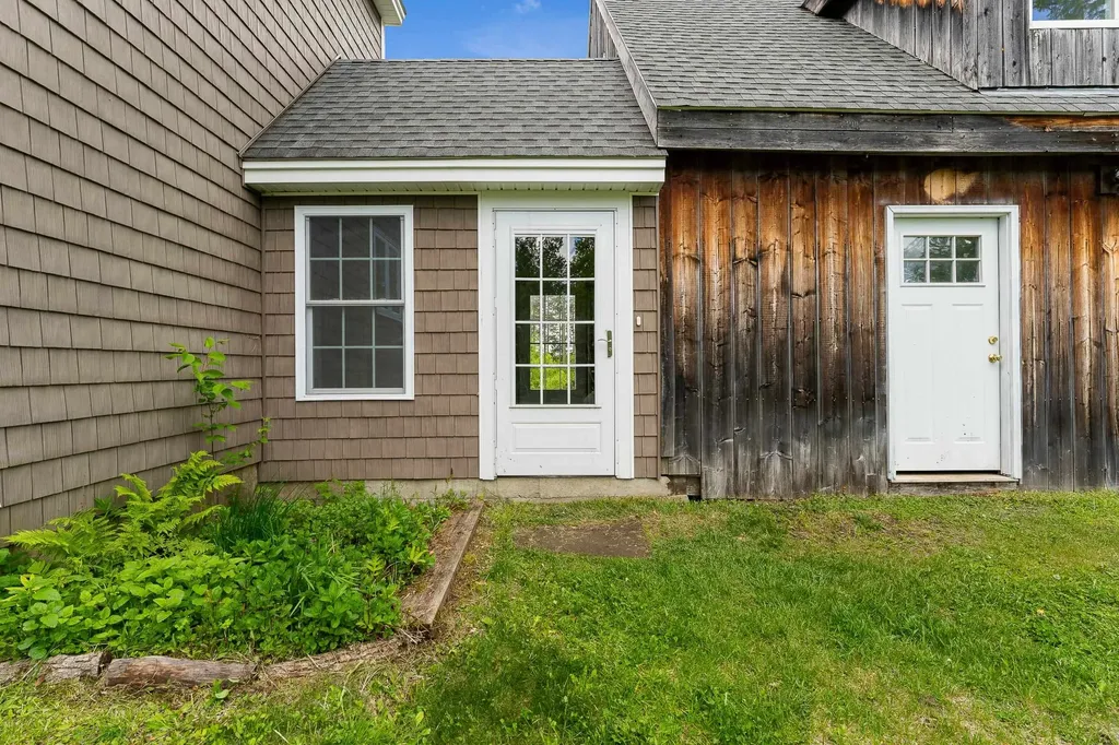 107 Blodgett Street Brookfield VT 05036