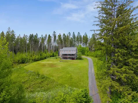 107 Blodgett Street Brookfield VT 05036