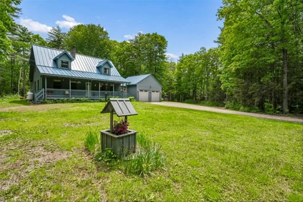 140 North Road Deerfield NH 03037