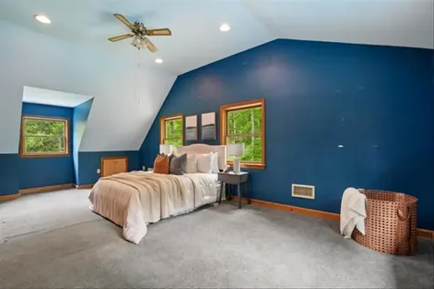 140 North Road Deerfield NH 03037
