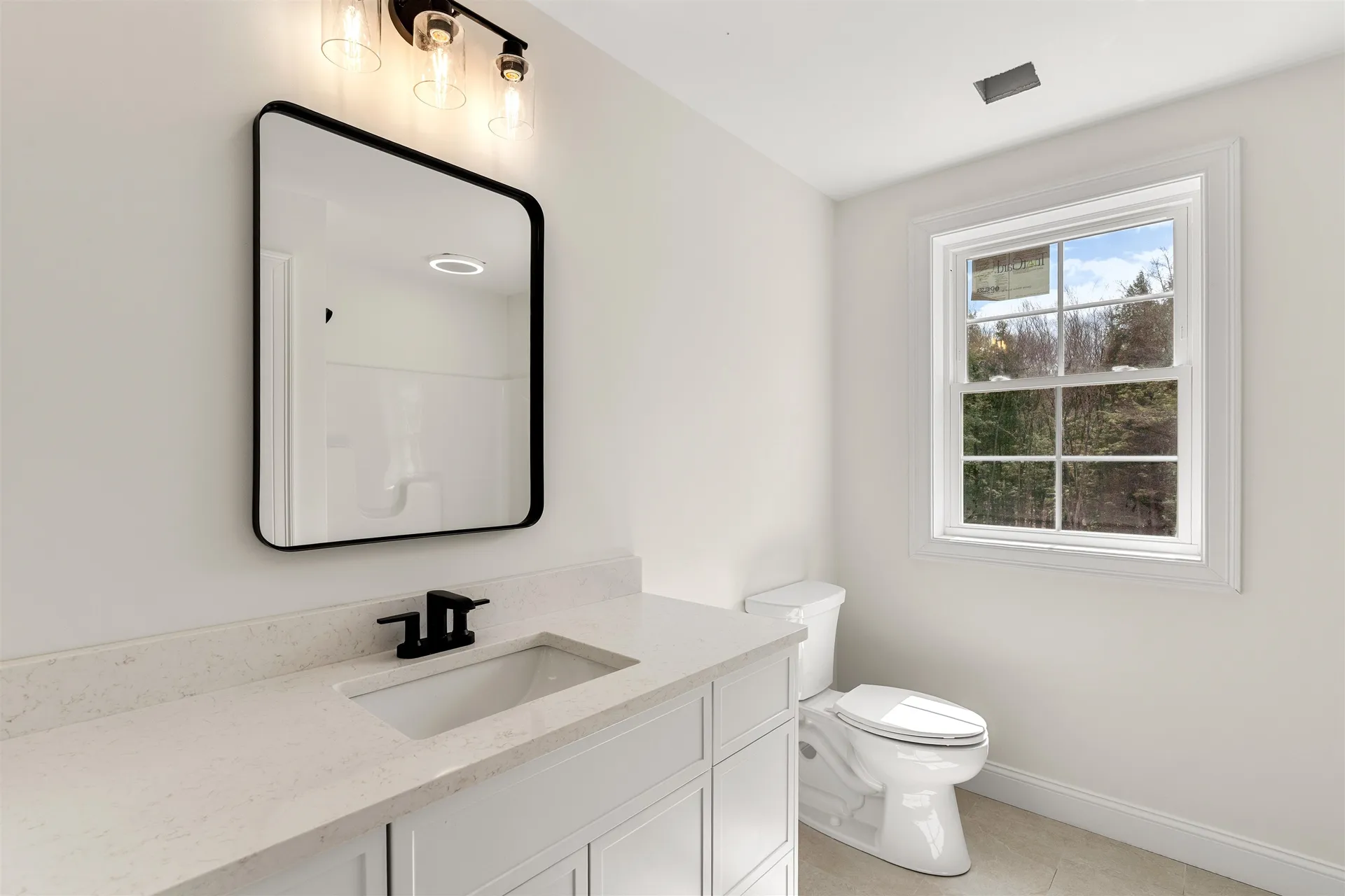 10 Blaisdell Court Raymond NH 03077