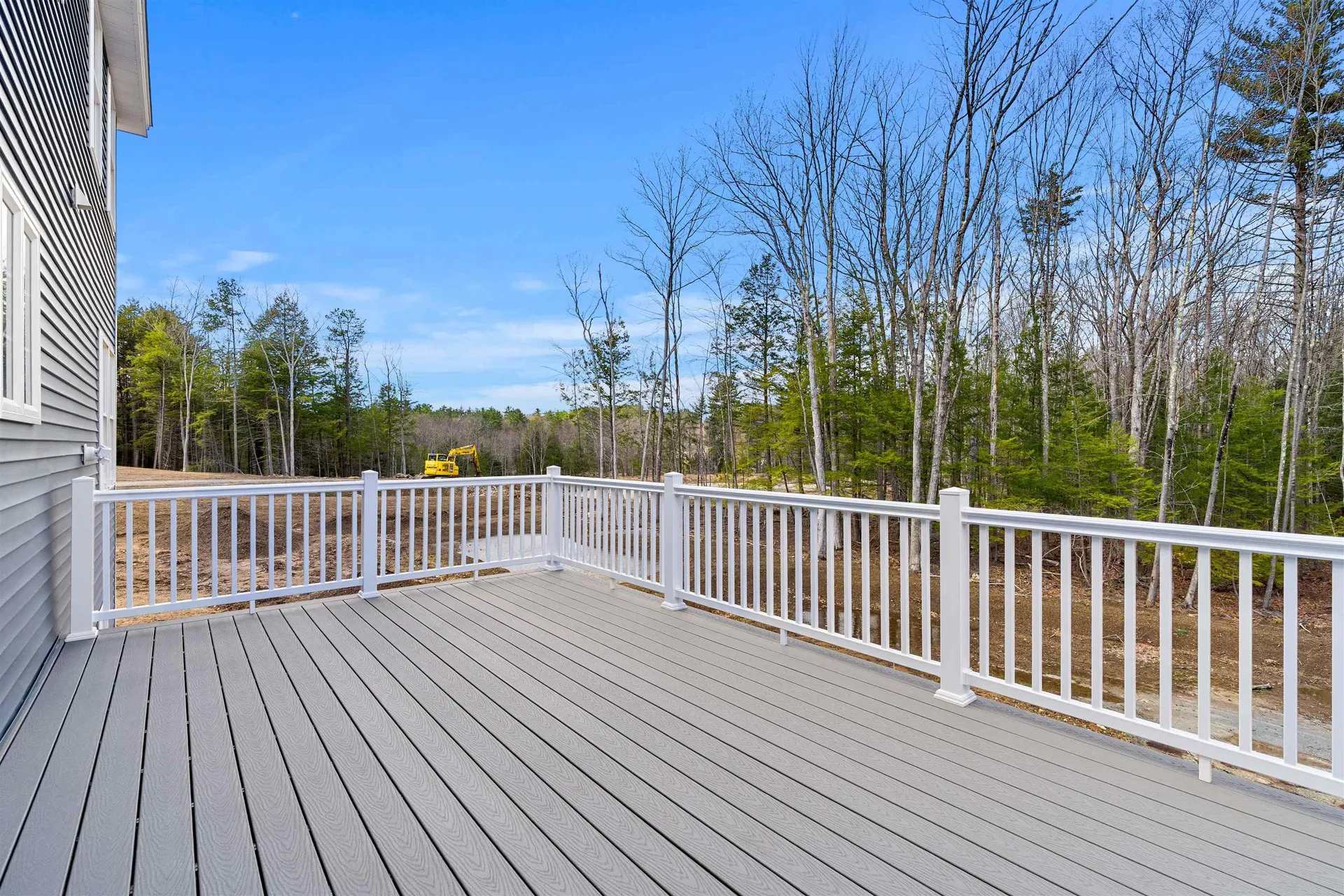 10 Blaisdell Court Raymond NH 03077