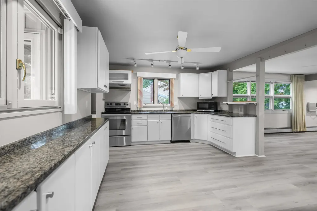 5 Birch Hill Drive Nashua NH 03063