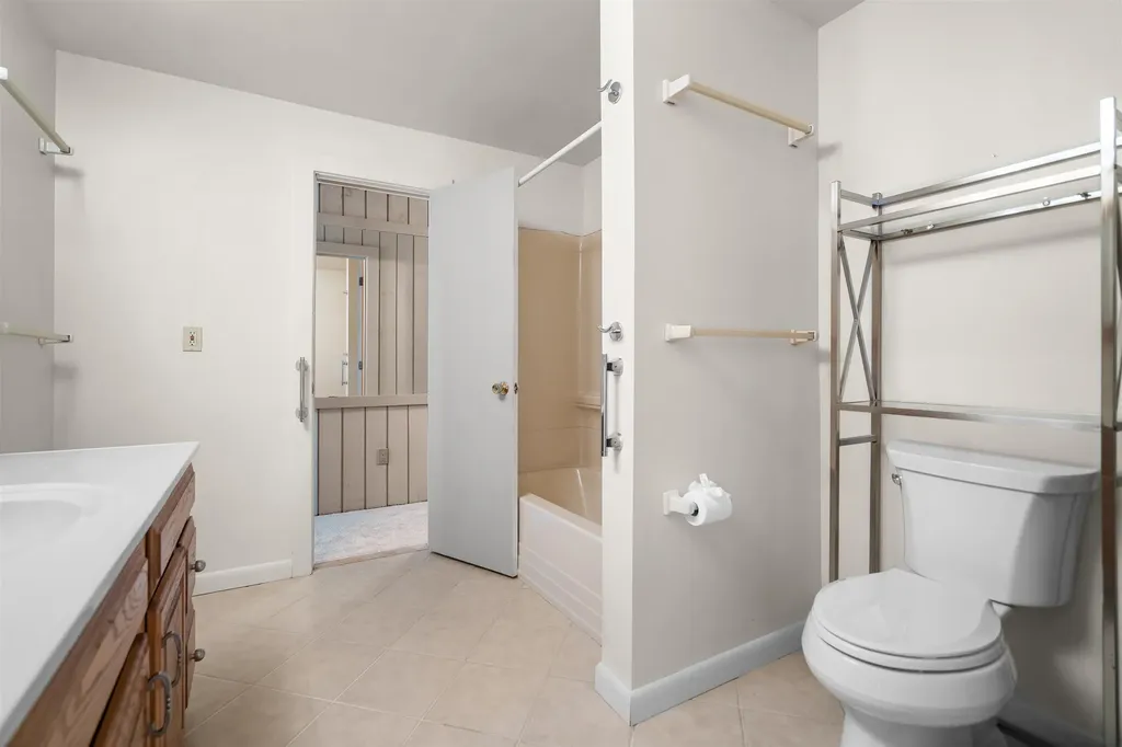 5 Birch Hill Drive Nashua NH 03063