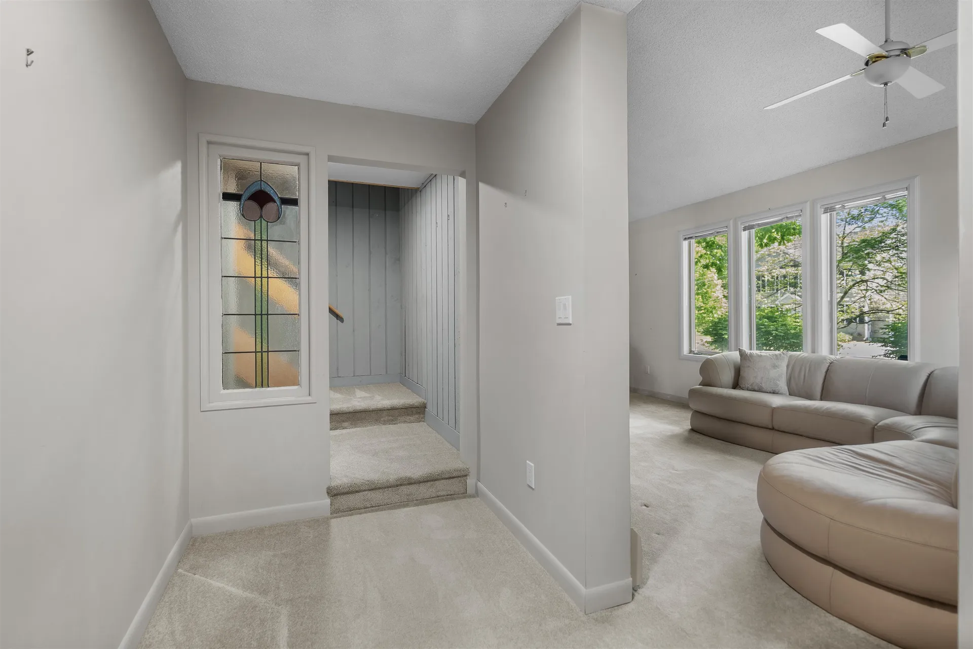 5 Birch Hill Drive Nashua NH 03063