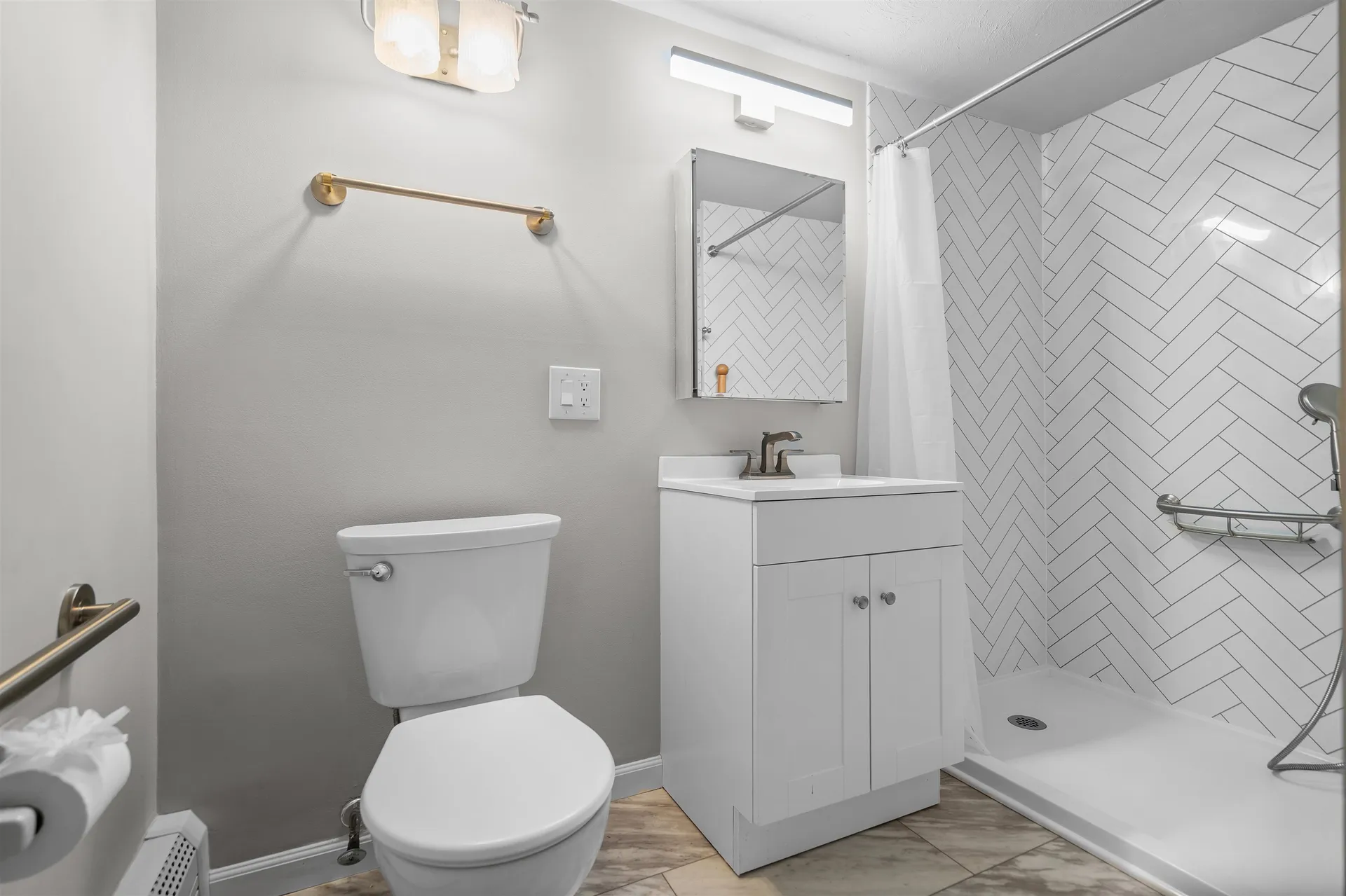 5 Birch Hill Drive Nashua NH 03063
