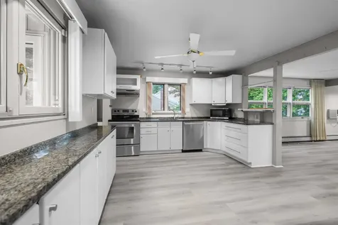 5 Birch Hill Drive Nashua NH 03063