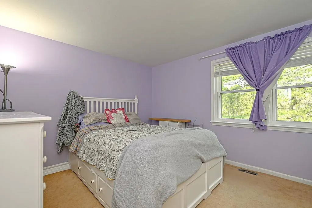 30 Cricket Lane Concord NH 03301