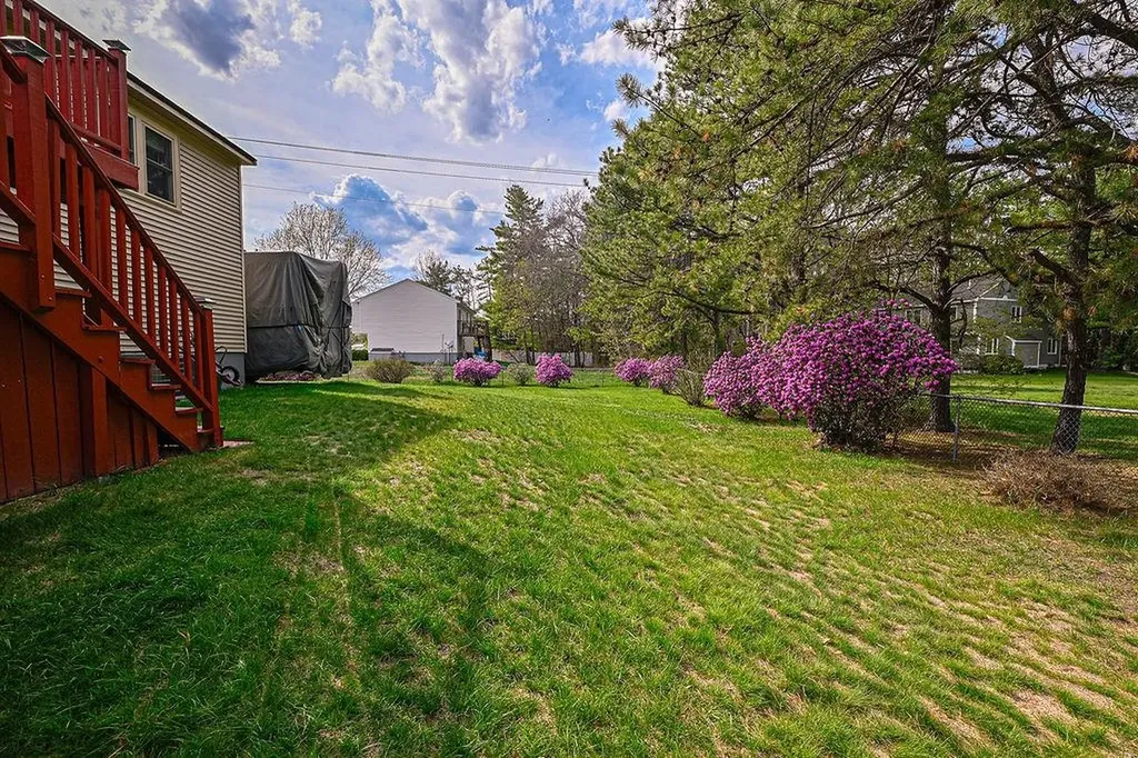 30 Cricket Lane Concord NH 03301