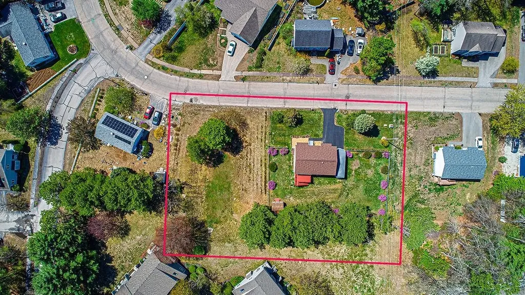 30 Cricket Lane Concord NH 03301