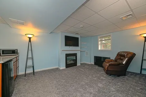 30 Cricket Lane Concord NH 03301