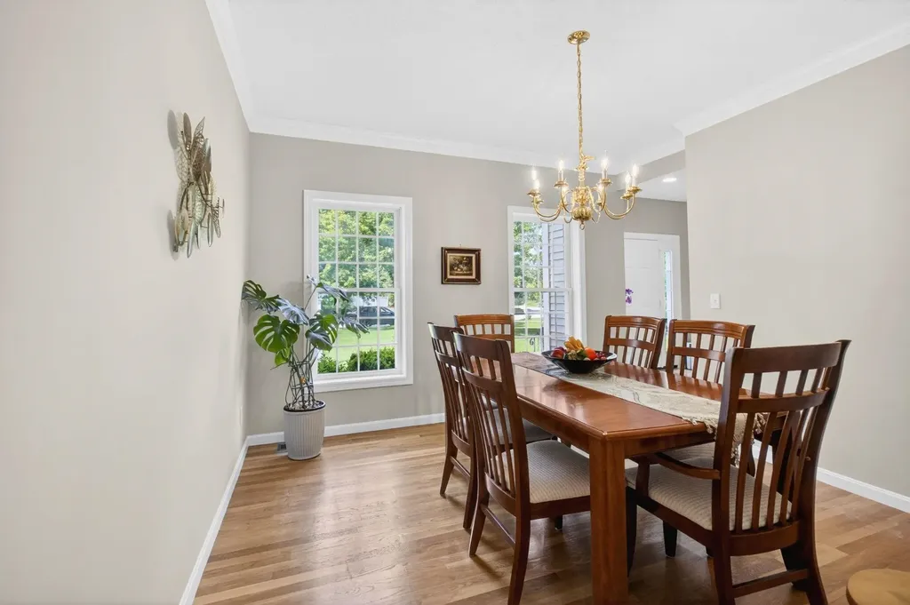 23 Tumble Road Bedford NH 03110