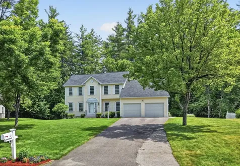 23 Tumble Road Bedford NH 03110