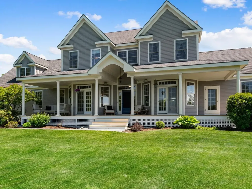 449 Palmer Lane Charlotte VT 05445