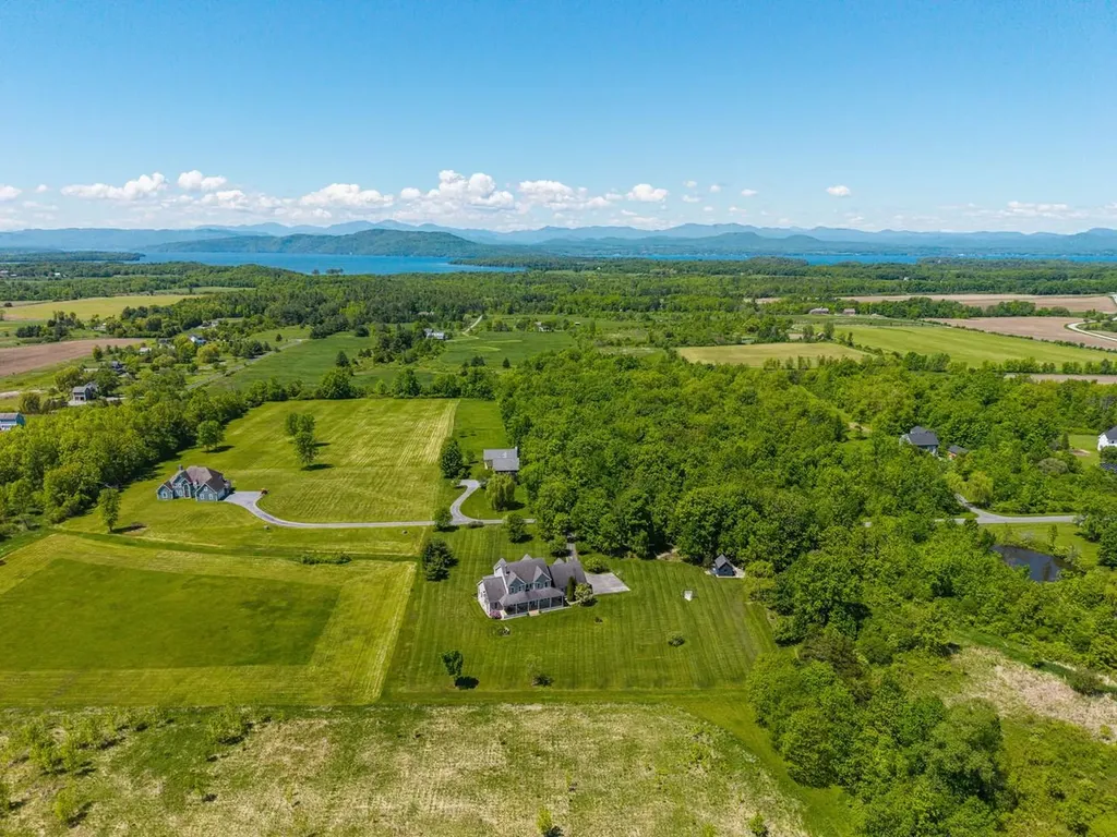 449 Palmer Lane Charlotte VT 05445