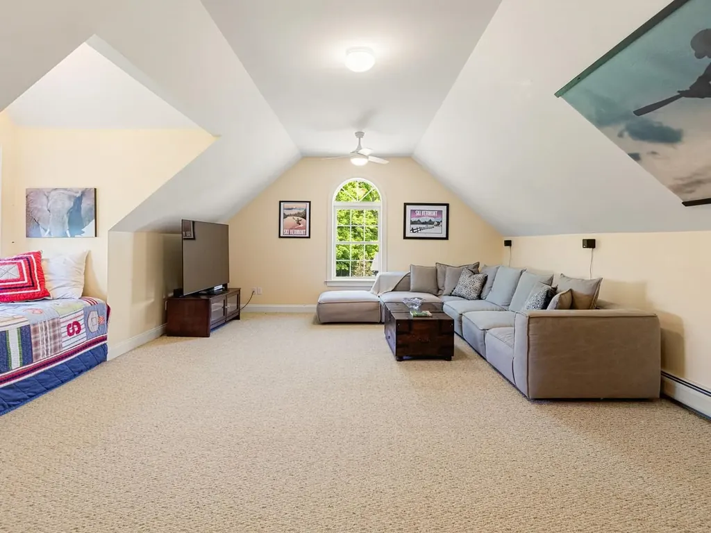449 Palmer Lane Charlotte VT 05445