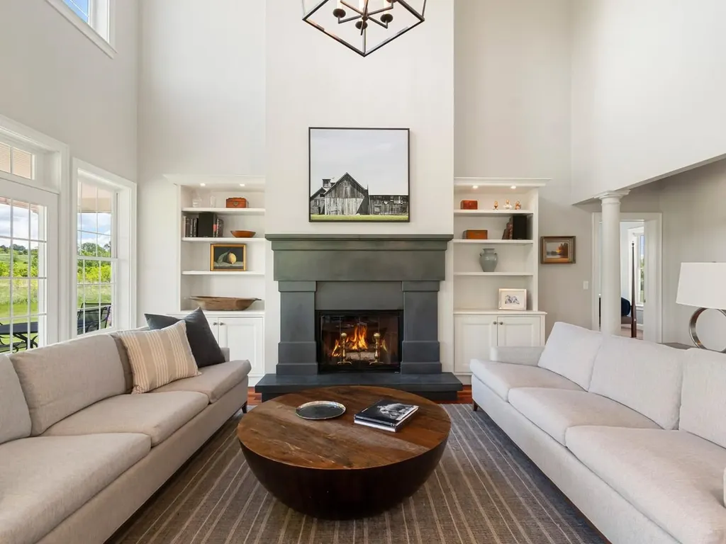 449 Palmer Lane Charlotte VT 05445