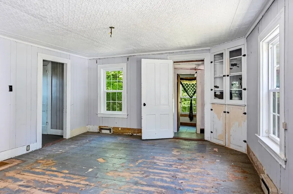 20 Maple Street Barnstead NH 03225
