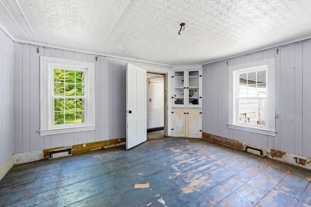 20 Maple Street Barnstead NH 03225