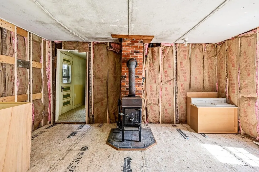 20 Maple Street Barnstead NH 03225