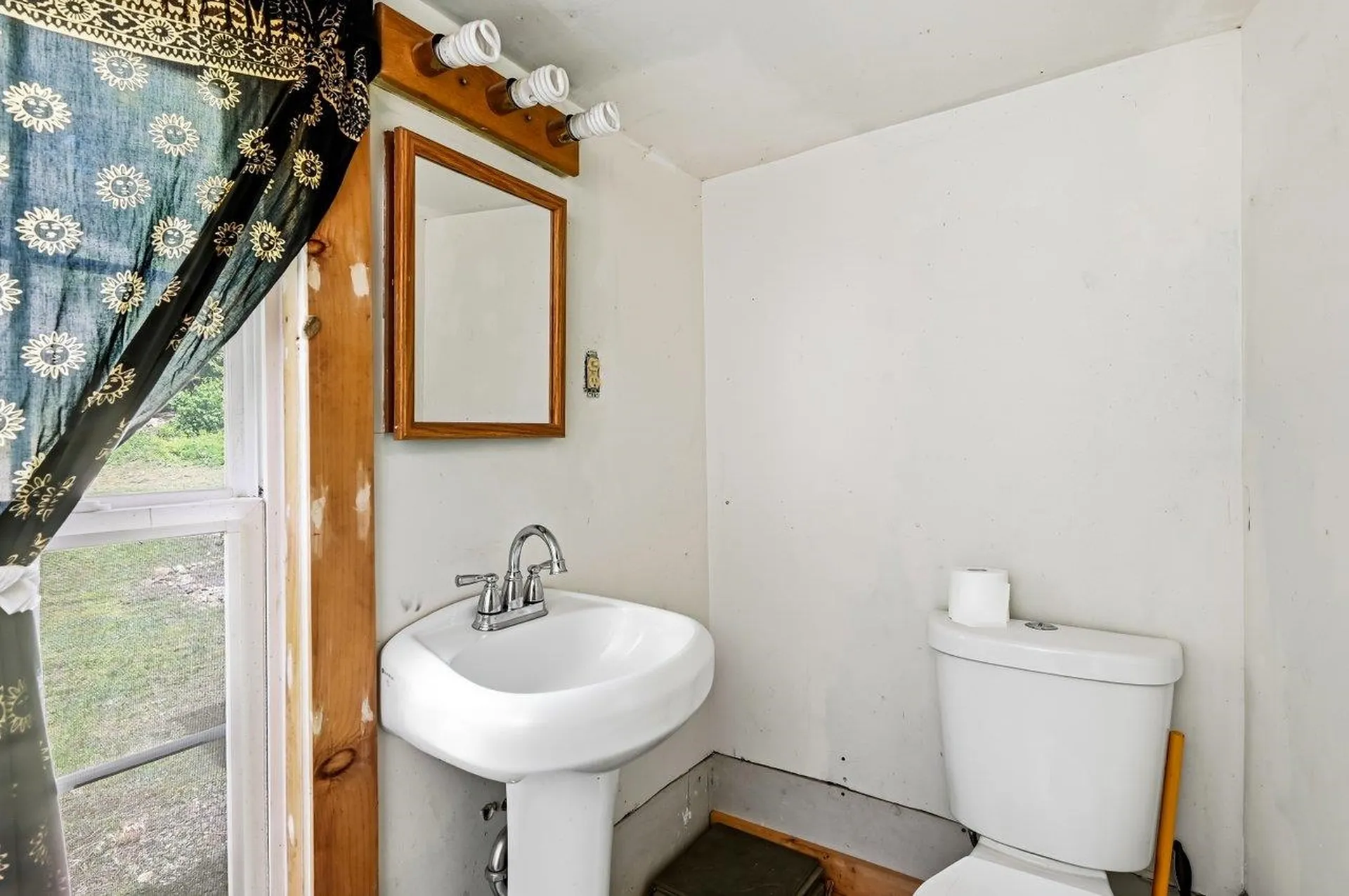 20 Maple Street Barnstead NH 03225