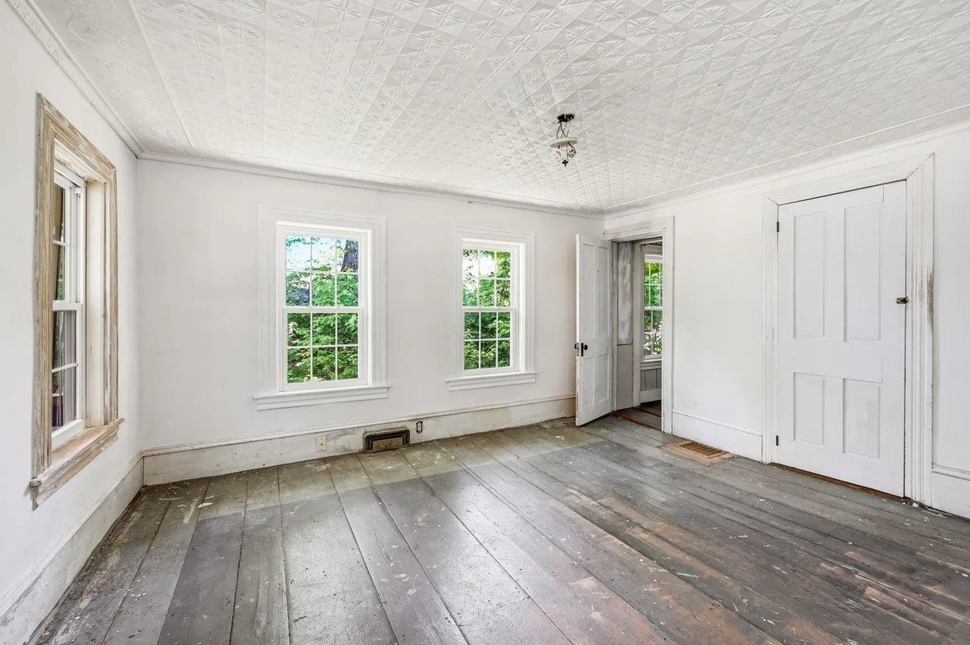 20 Maple Street Barnstead NH 03225