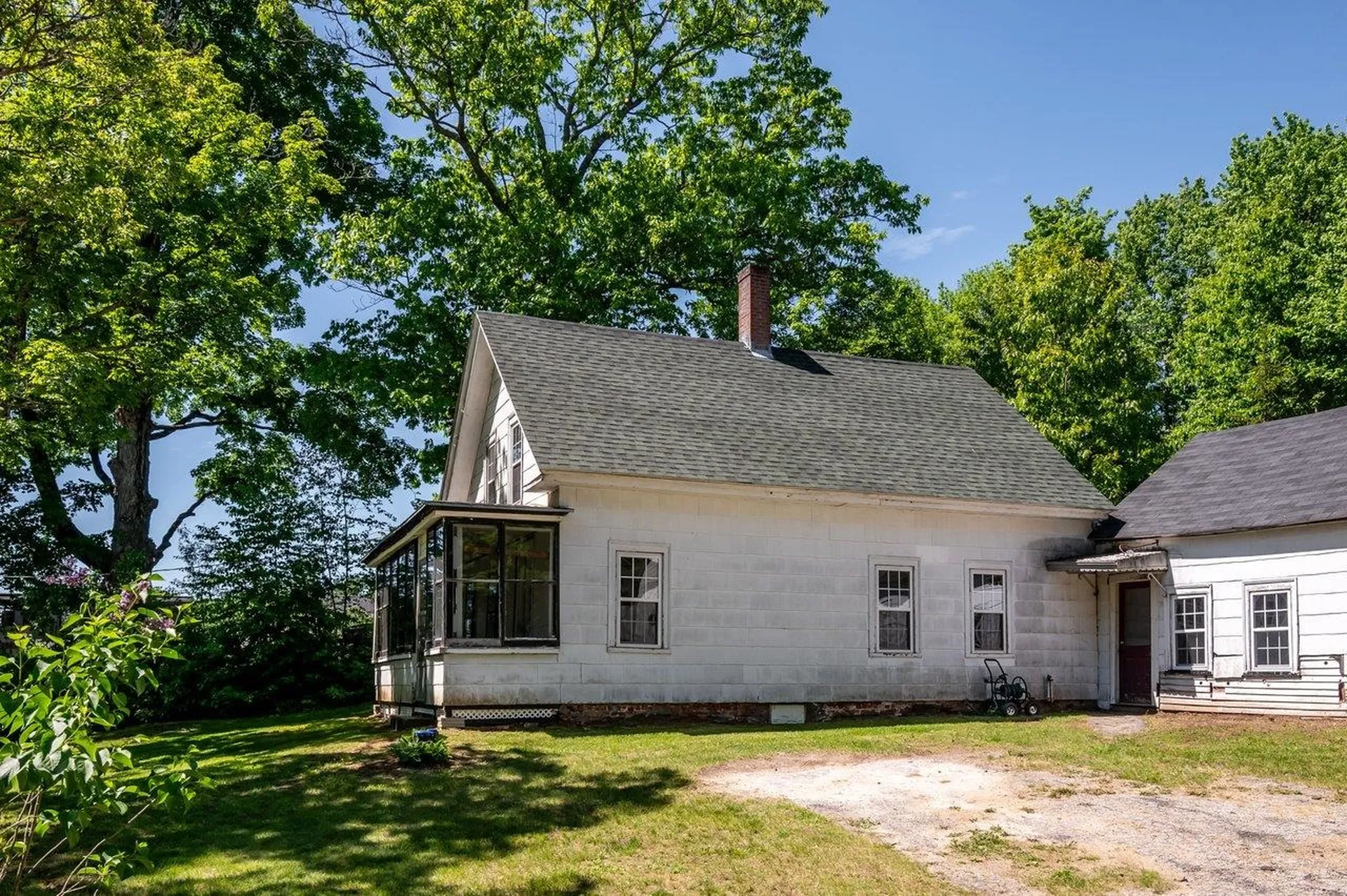 20 Maple Street Barnstead NH 03225