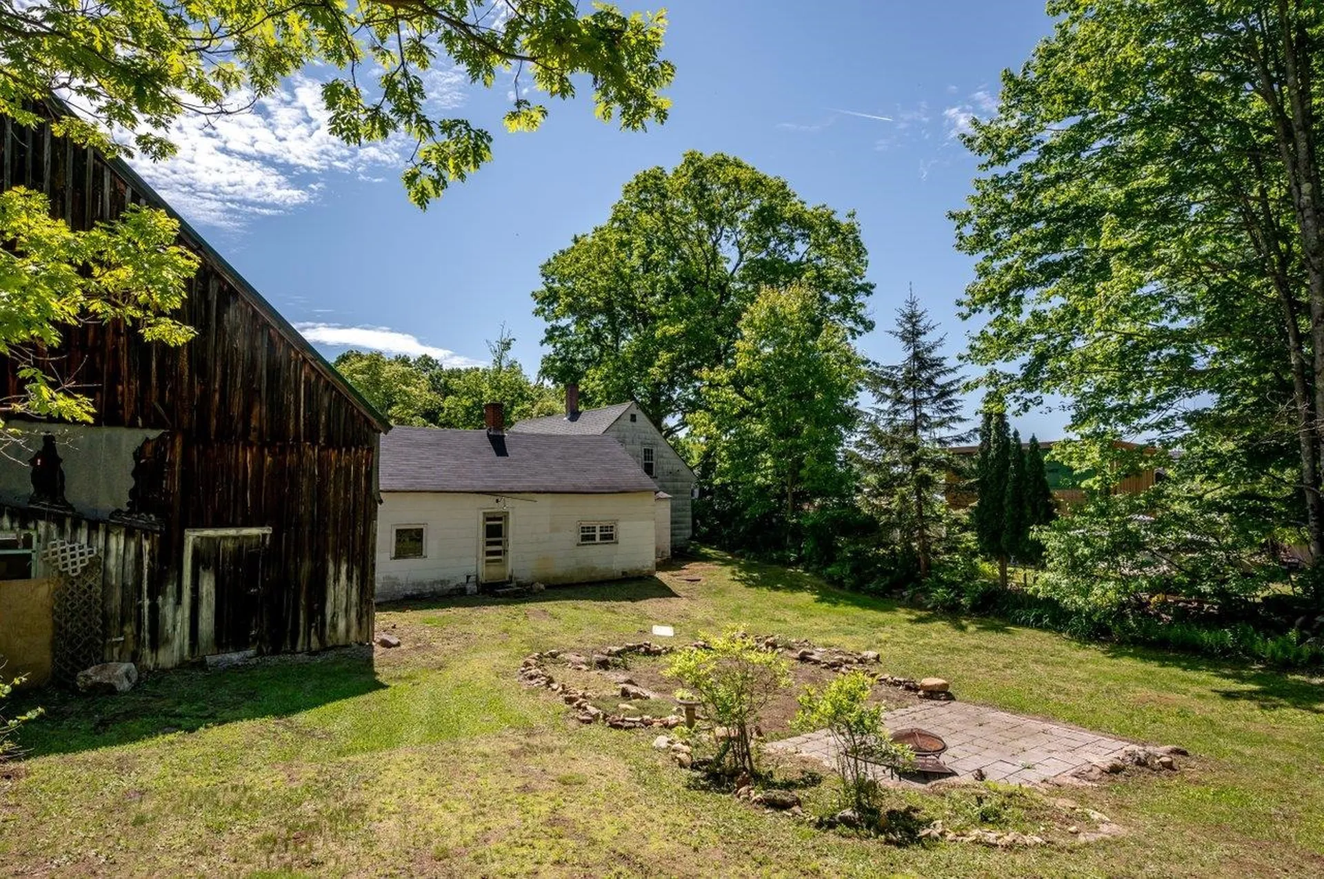 20 Maple Street Barnstead NH 03225