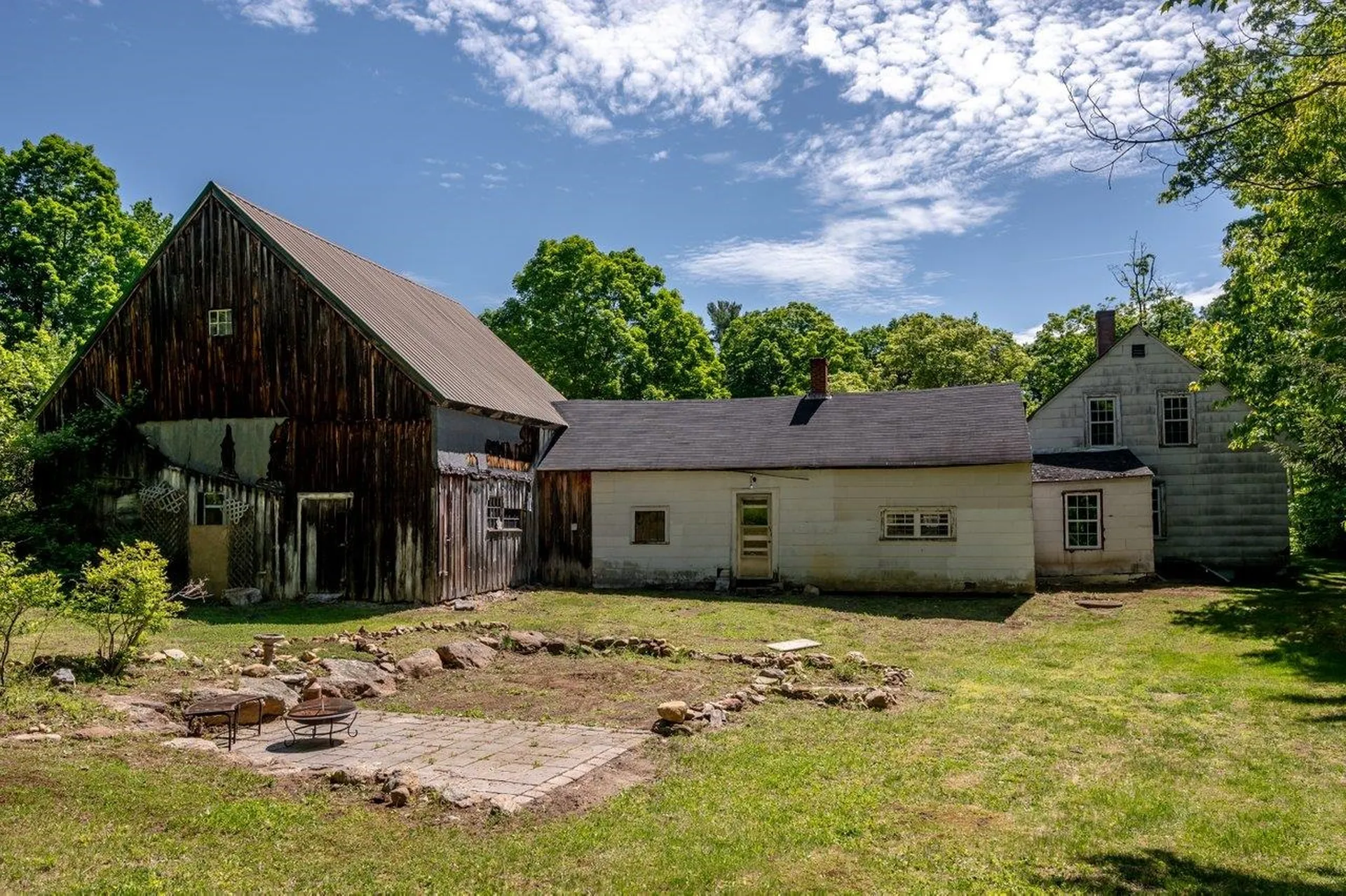 20 Maple Street Barnstead NH 03225