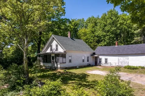 20 Maple Street Barnstead NH 03225