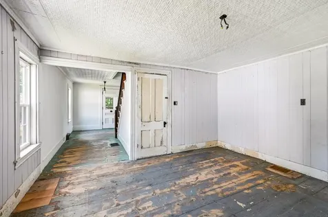 20 Maple Street Barnstead NH 03225