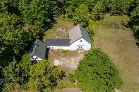 20 Maple Street Barnstead NH 03225