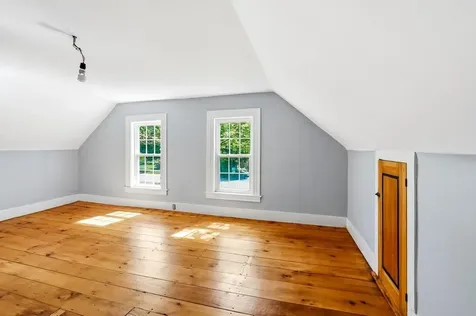20 Maple Street Barnstead NH 03225