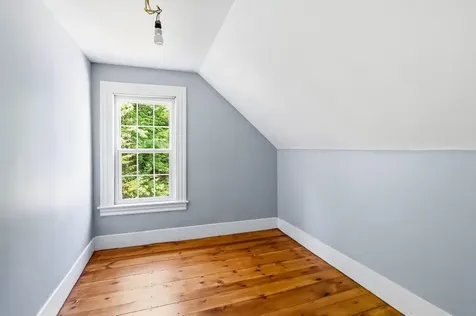 20 Maple Street Barnstead NH 03225