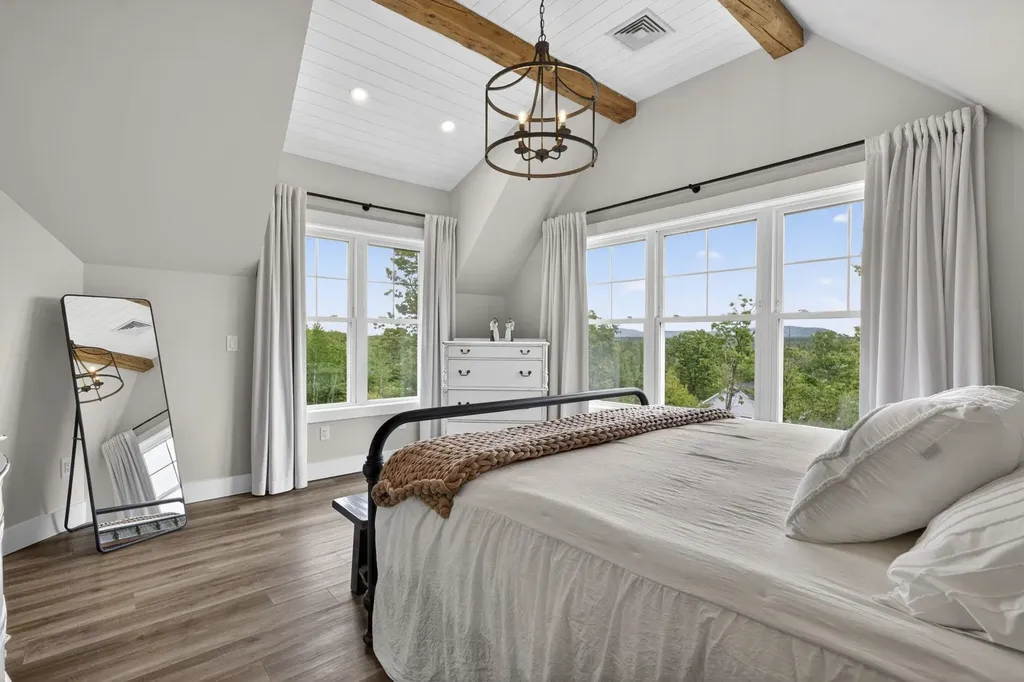 63 Amalia Way Rindge NH 03461