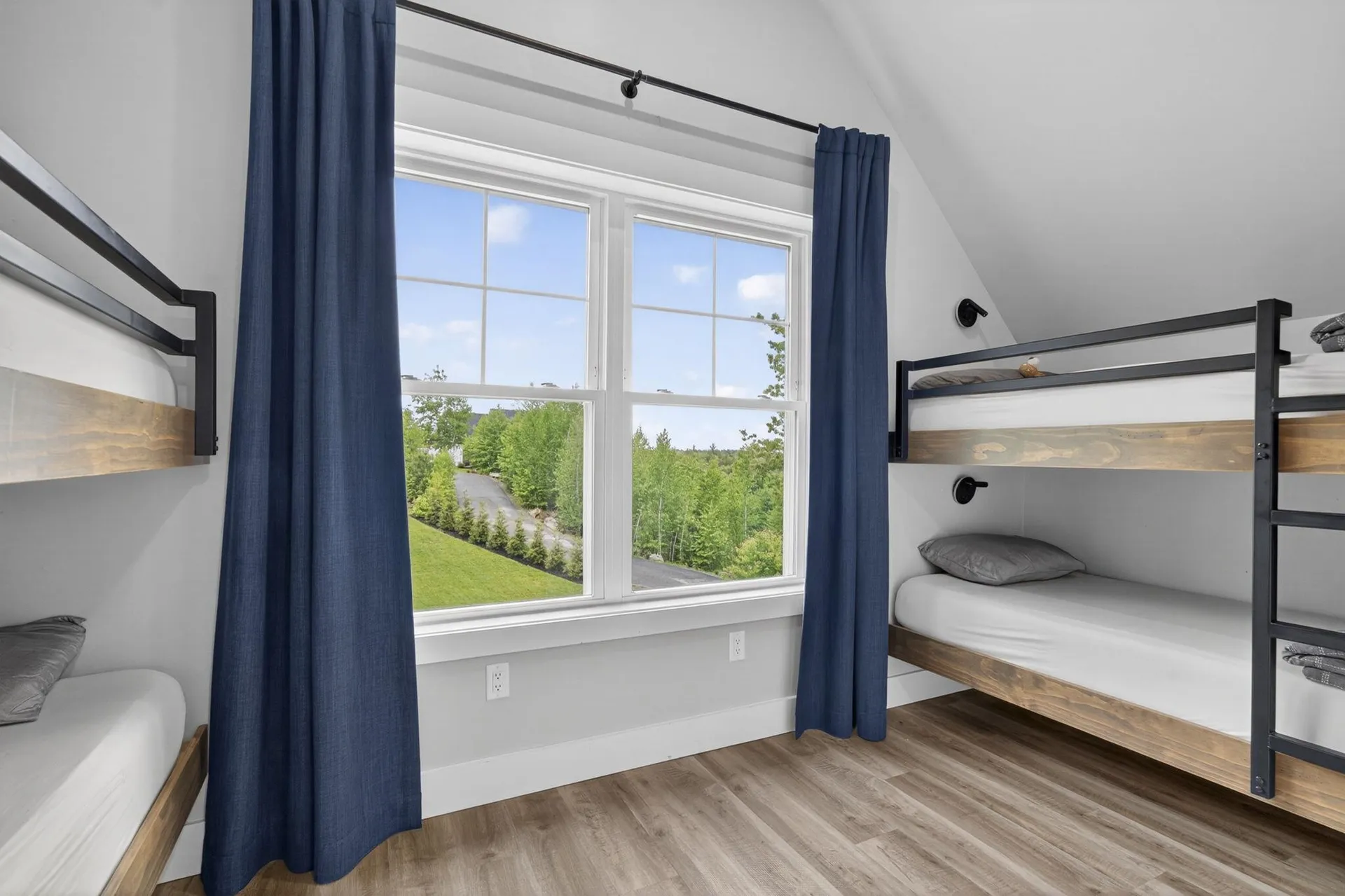 63 Amalia Way Rindge NH 03461