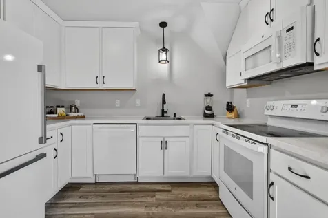 63 Amalia Way Rindge NH 03461